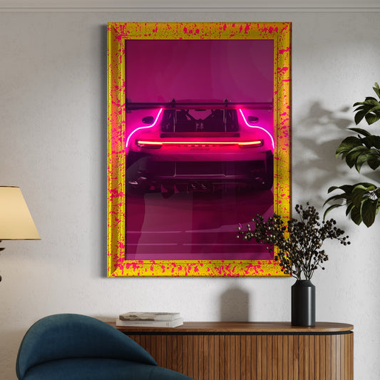 Porsche rosa. Neón audioritmico y marco fluorescente